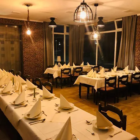 Toens Hotel 3*